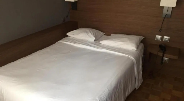 Одноместный номер Standard Logis Hôtel Restaurant Au Cerf dOr