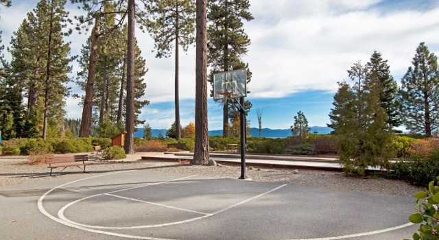 Wheelehan House - Close to Tahoe City & Tahoe Park HOA Beach Access!, Забронировать Дом для отпуска Виллы Тахо-Сити, Вилла