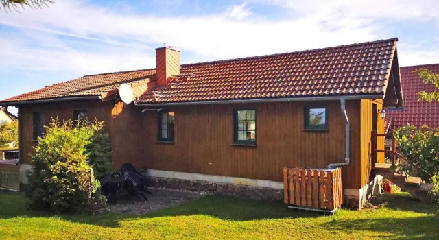 Коттедж Ferienhaus mit 3 Schlafraeumen Tho