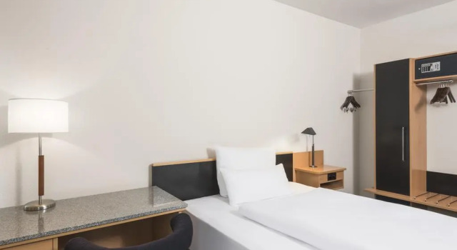 Одноместный номер Standard NH Düsseldorf City