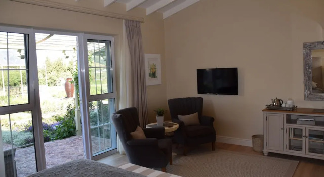 Люкс Deluxe с видом на сад La Cabriere Country House