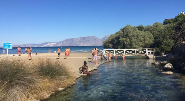 Вилла Naiades Almiros Beach Villa