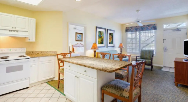 Люкс с видом на воду Holiday Inn & Suites Clearwater Beach S-Harbourside