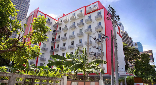 Easy Planet Bangkok Asoke