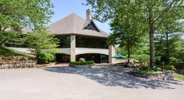 Апартаменты Quiet 2 bedroom Close to the lake, SDC and Branson