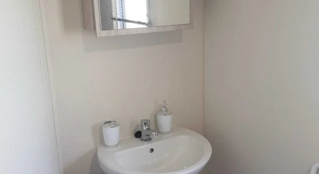 Номер Standard Lodge - Sleeps 8 - Parking, Wifi,