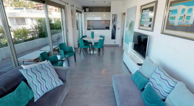 Appartement Menton, 3 pièces, 4 personnes - FR-1-196-250, Buchen Sie Ferienwohnung Menton Great Alpine Road