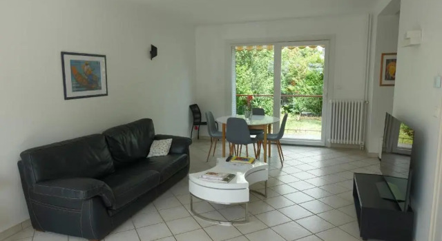 Вилла Maison avec jardin, au centre de Nancy, à 2 pas de la Fac de lettres