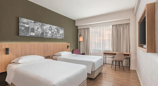 Двухместный номер Superior Park Inn By Radisson Bacolod