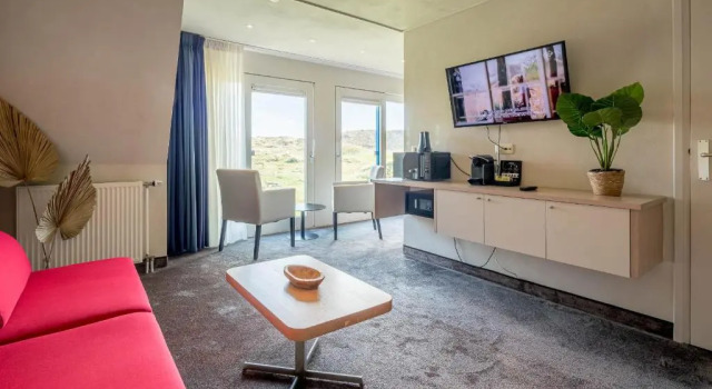Полулюкс Strandhotel Camperduin