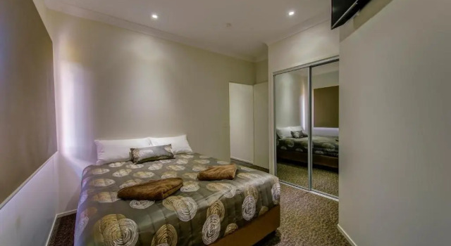 Suite Western Downs Motor Inn