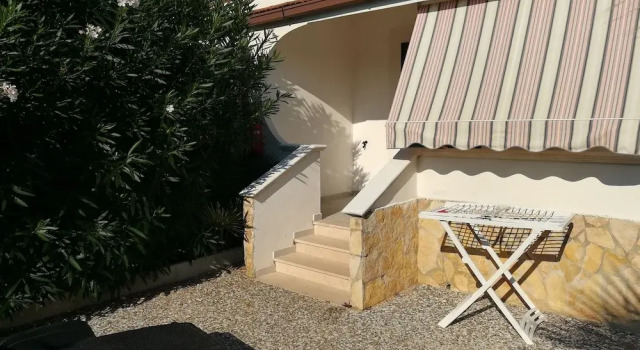 Вилла с 2 комнатами с балконом Holidays in Vieste in Charming Villas - 4