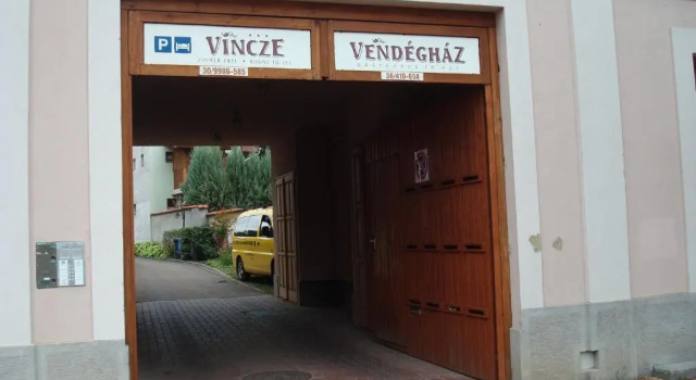 Vincze Vendégház, Забронировать Отель Недорогие отели Эгера, рядом с Eger Castle, недорого
