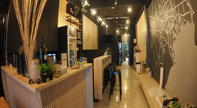 Кровать в общем номере Box Poshtel