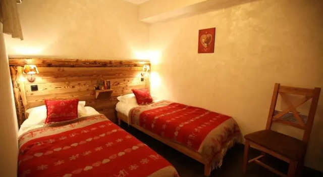4 Rooms 8 People 3 Cles West Facing, Забронировать Отель Отели Валуар 3 звезды, рядом с Горнолыжный курорт Валуар, 3*