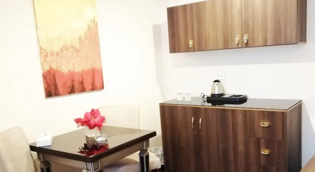 Отель Cairo Taj Hotel & Suites - Dokki
