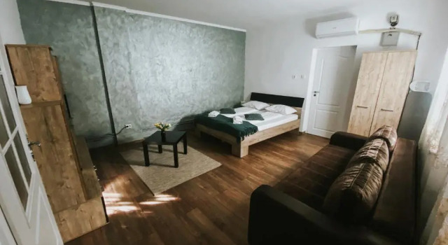 Mateas Apartament, Varaa Huoneisto Oradea 