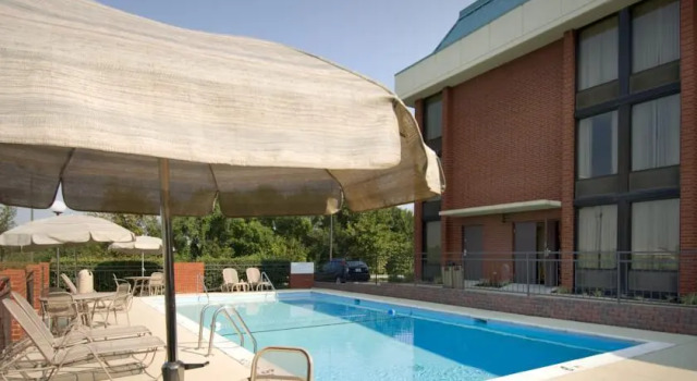Drury Inn Festus, Buchen Sie Hotel Festus Ozark