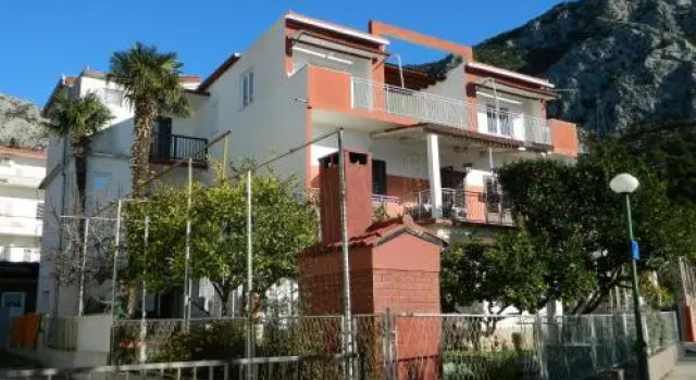 Apartments Ivan Z