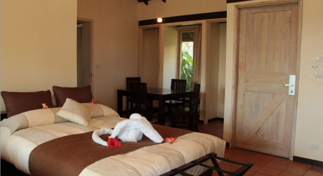 Hotel Media Luna & Spa, Book Ferieresort 3-stjernede hoteller i Roatan, 3*