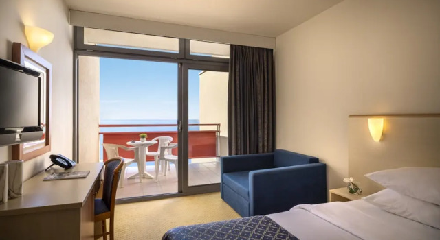 Номер Standard с балконом и с видом на море Rubin Hotel