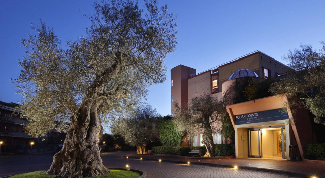 Двухместный номер Superior Four Points by Sheraton Siena