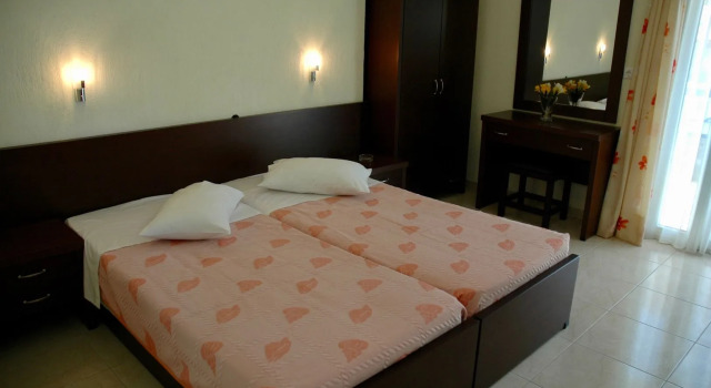 San Panteleimon, Book Hotel Leptokaria 