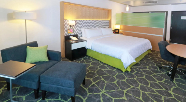 Двухместный номер Standard Holiday Inn Queretaro Zona Krystal by IHG