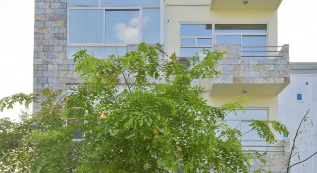 Crystal Beach Inn, Забронировать Отель Отели Хулхумале с парковкой, рядом с Hulhumalé Hospital, Парковка