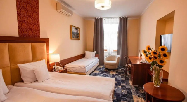 Трёхместный номер Standard Hotel Hubertus Rzeszów