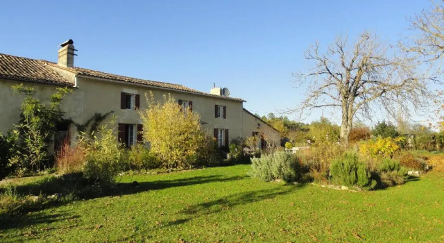 B&B La Ferme Aux Fleurs, Prenota Bed & breakfast Hotel a Aquitania con parcheggio, Parcheggio