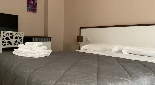 Standard Doppel Zimmer mit Balkon Palazzo Ducale