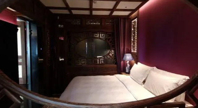 Люкс Deluxe Auspicious Business