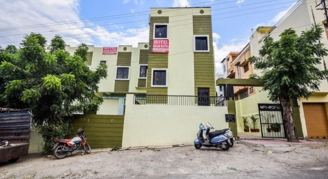 OYO 23381 Hotel Sagar Ratna, Забронировать Отель Отели штата Раджастхана с парковкой, Парковка