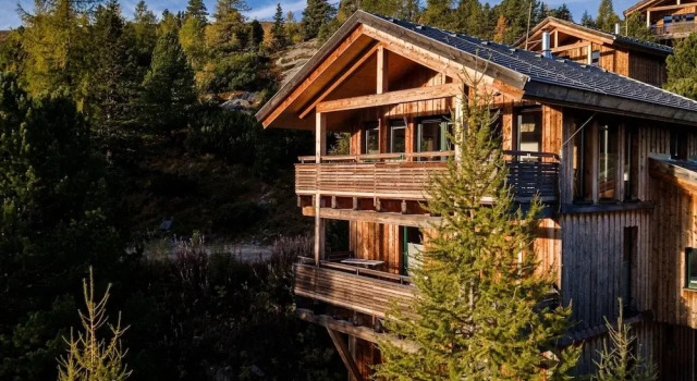 Chalet in Austria Near Ski Lift, Забронировать Шале Отели Туррахер-Хёэ с парковкой, рядом с Горнолыжный подъемник Оттифантенлифт, Парковка