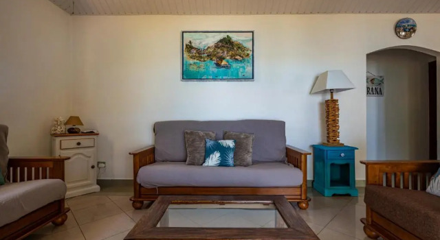 Waterfront paradise 2 br; stunning sunsets