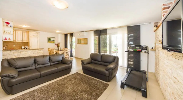 Апартаменты с 2 комнатами с балконом Apartments Orkula