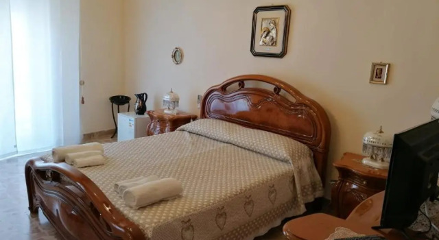 Коттедж San Caloiru Home
