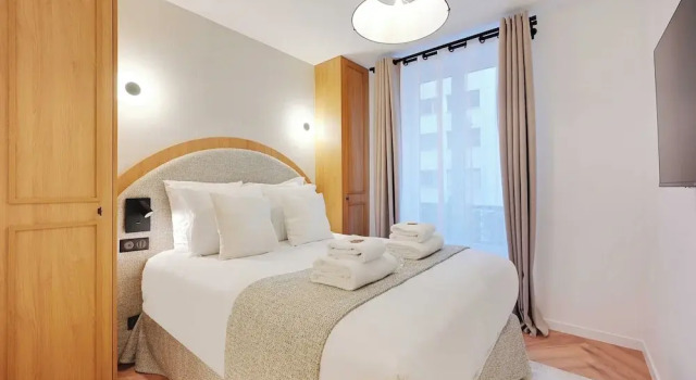 Serene Apartment - 2br/6p - Grenelle/tour Eiffel, Забронировать Апартаменты/квартира Париж Иль-де-Франс, рядом с Espace Nadeshiko Paris France