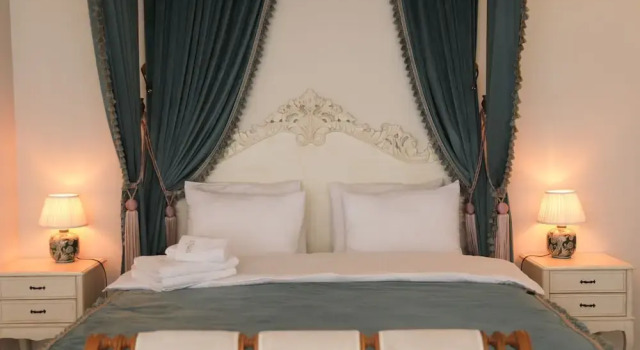 Aşiyan Yalısı, Rezerwuj Bed and Breakfast İznik Stambuł