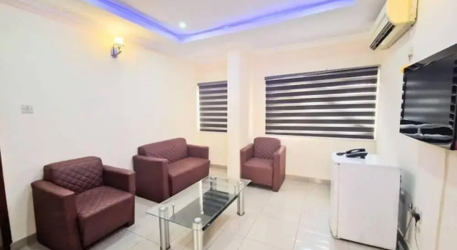 Люкс Executive с балконом The Habitat Suites International