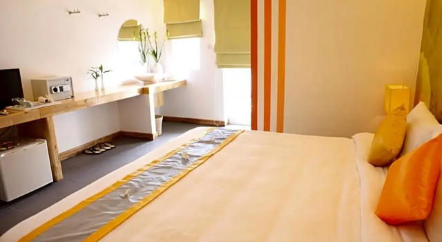 Номер Deluxe The Frangipani Living Arts Hotel and Spa