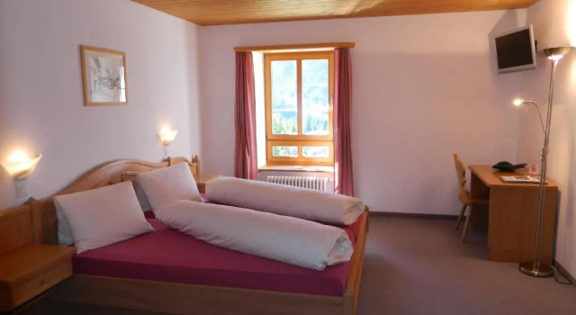 Hotel Preda Kulm, 予約 ホテル Berguen Bergun Filisur