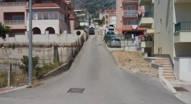 Apartment Marina, Rezerwuj Apartament Hotele w Split-Dalmatia County z parkingiem, Parking