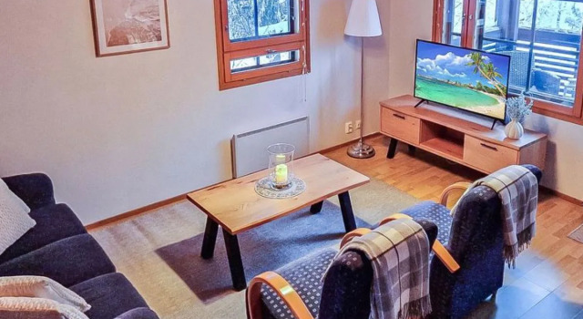 House Nilsiä 42914, Забронировать Отель Отели и гостиницы Тахковуори, Отель
