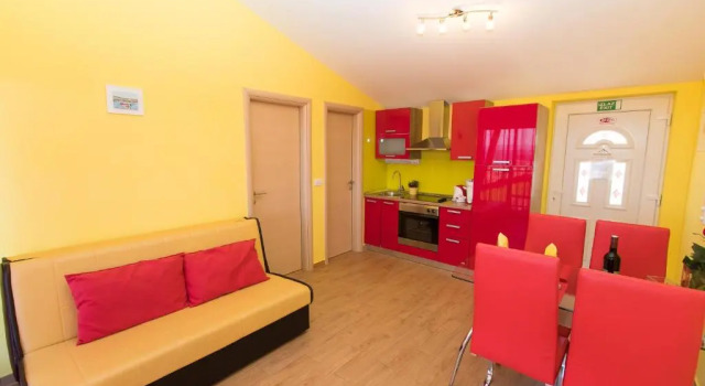 Апартаменты с видом на море Apartments Maslina