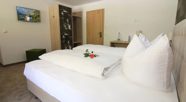 Двухместный номер Standard с балконом Alpinhotel Berchtesgaden