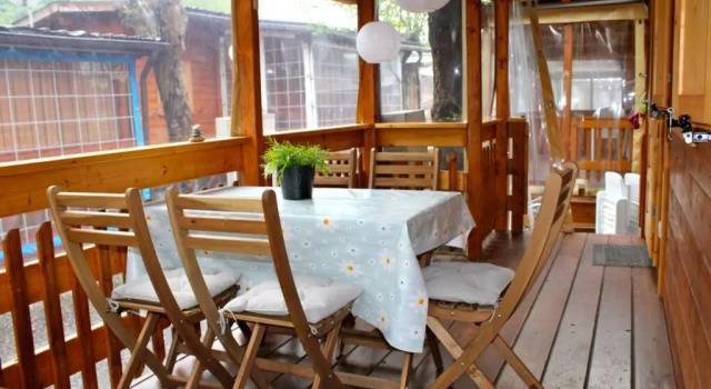 Шале с 2 комнатами Te huur: 5 persoons chalet aan het Luganomeer