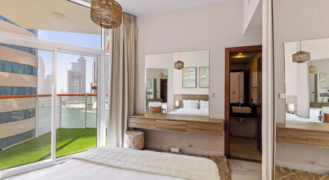 Апартаменты Luxury 2BR Ultra Lux Canalfront Burj view