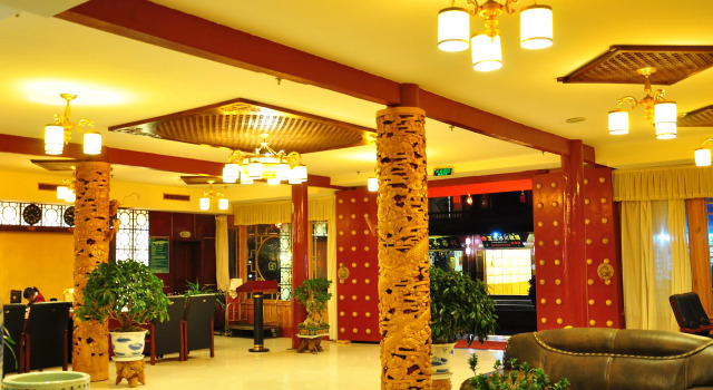 Liwang Hotel, Забронировать Отель Лицзян Юньнань, рядом с Улица Сквер-стрит Древнего города Даянь